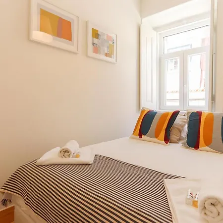 Apartment Bairro Alto Bright By Homing Lisbon