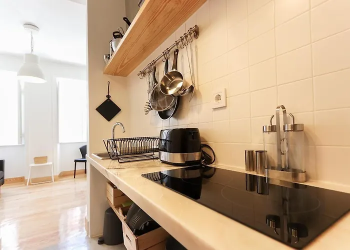 Апартаменти Bairro Alto Bright By Homing *