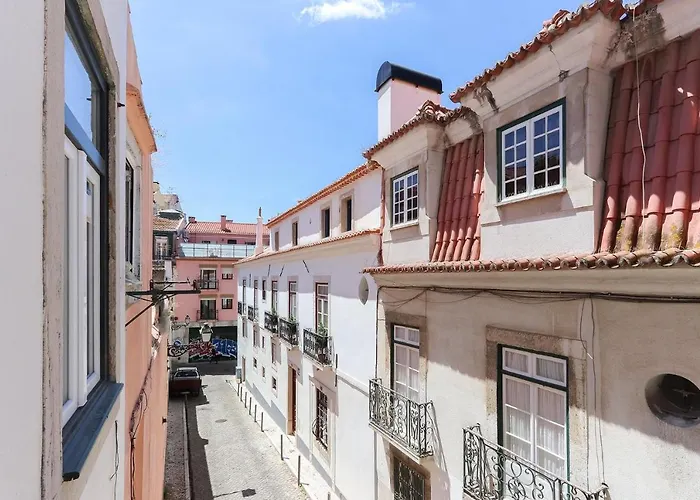 Bairro Alto Bright By Homing *